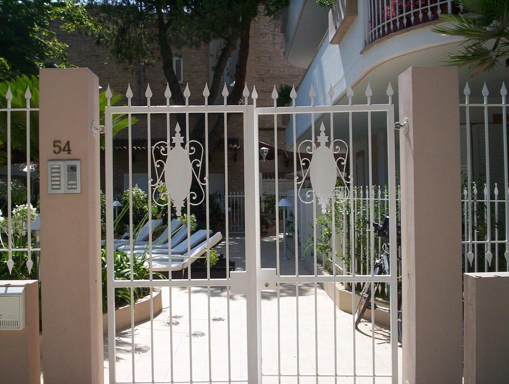 Sea House Apartment San Benedetto del Tronto Exterior foto